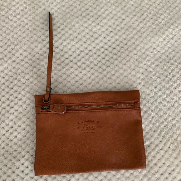 GH Bass and Co bag - Picture 7 of 8